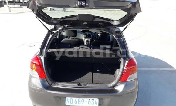 Acheter Occasion Voiture Toyota Yaris Gris à Lusaka, Zambie Acheter Occasion Voiture Toyota Yaris Gris à Lusaka, Zambie