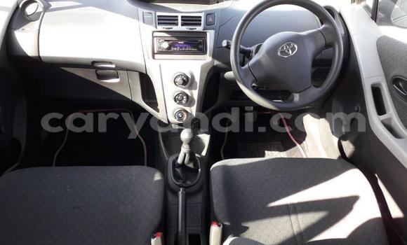 Acheter Occasion Voiture Toyota Yaris Gris à Lusaka, Zambie Acheter Occasion Voiture Toyota Yaris Gris à Lusaka, Zambie