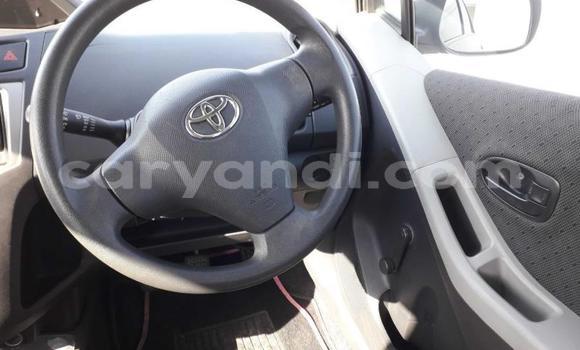 Acheter Occasion Voiture Toyota Yaris Gris à Lusaka, Zambie Acheter Occasion Voiture Toyota Yaris Gris à Lusaka, Zambie