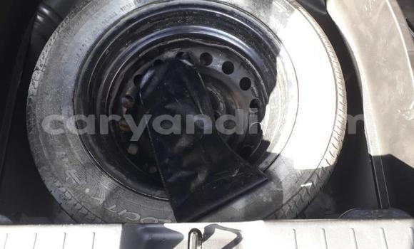 Acheter Occasion Voiture Toyota Yaris Gris à Lusaka, Zambie Acheter Occasion Voiture Toyota Yaris Gris à Lusaka, Zambie