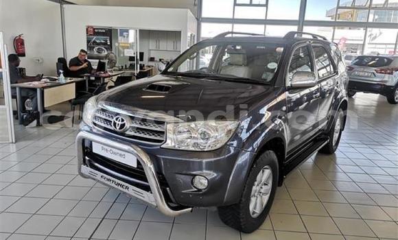 Acheter Occasion Voiture Toyota Fortuner Gris à Lusaka, Zambie Acheter Occasion Voiture Toyota Fortuner Gris à Lusaka, Zambie