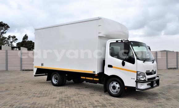 Buy Used Toyota Dyna White Truck in Lusaka in Zambia