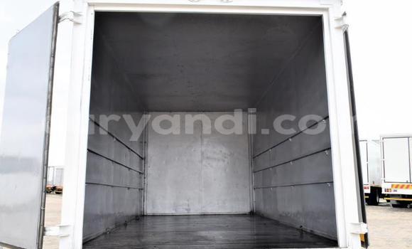 Acheter Occasion Utilitaire Toyota Dyna Blanc à Lusaka, Zambie Acheter Occasion Utilitaire Toyota Dyna Blanc à Lusaka, Zambie