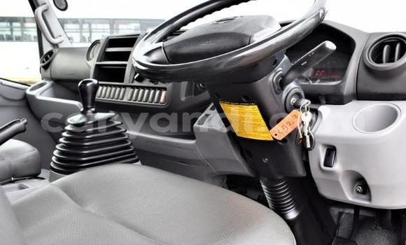 Acheter Occasion Utilitaire Toyota Dyna Blanc à Lusaka, Zambie Acheter Occasion Utilitaire Toyota Dyna Blanc à Lusaka, Zambie