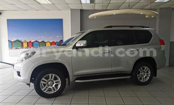 Acheter Occasion Voiture Toyota Land Cruiser Prado Gris à Lusaka, Zambie Acheter Occasion Voiture Toyota Land Cruiser Prado Gris à Lusaka, Zambie