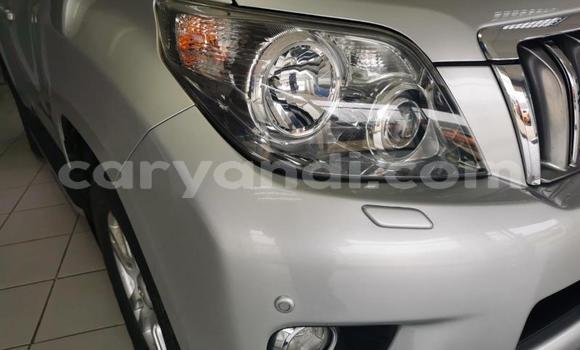 Acheter Occasion Voiture Toyota Land Cruiser Prado Gris à Lusaka, Zambie Acheter Occasion Voiture Toyota Land Cruiser Prado Gris à Lusaka, Zambie
