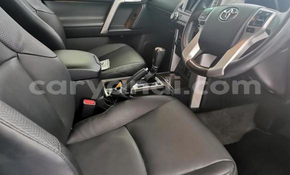 Acheter Occasion Voiture Toyota Land Cruiser Prado Gris à Lusaka, Zambie Acheter Occasion Voiture Toyota Land Cruiser Prado Gris à Lusaka, Zambie