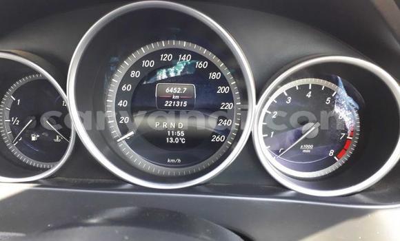 Acheter Occasion Voiture Mercedes-Benz C-Classe Gris à Lusaka, Zambie Acheter Occasion Voiture Mercedes-Benz C-Classe Gris à Lusaka, Zambie