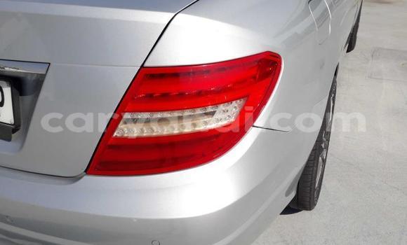 Acheter Occasion Voiture Mercedes-Benz C-Classe Gris à Lusaka, Zambie Acheter Occasion Voiture Mercedes-Benz C-Classe Gris à Lusaka, Zambie