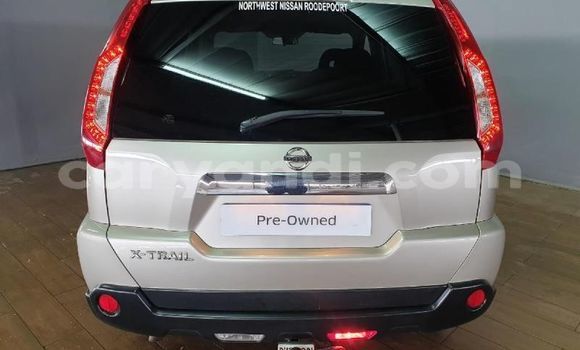 Acheter Occasion Voiture Nissan X–Trail Beige à Lusaka, Zambie Acheter Occasion Voiture Nissan X–Trail Beige à Lusaka, Zambie