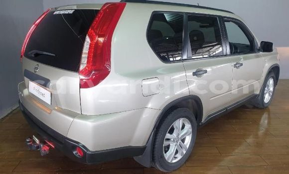Acheter Occasion Voiture Nissan X–Trail Beige à Lusaka, Zambie Acheter Occasion Voiture Nissan X–Trail Beige à Lusaka, Zambie