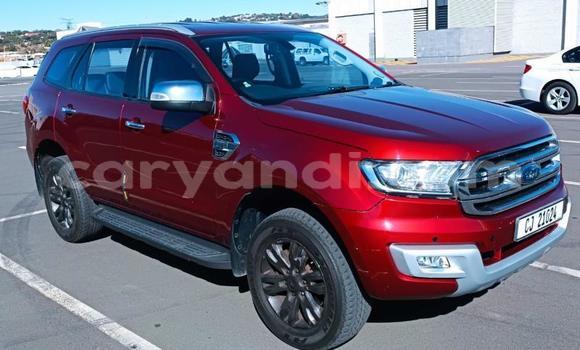 Tenga Tsaru Ford Everest Tsvuku Mota in Lusaka in Zambia