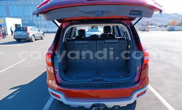 Acheter Occasion Voiture Ford Everest Rouge à Lusaka, Zambie Acheter Occasion Voiture Ford Everest Rouge à Lusaka, Zambie