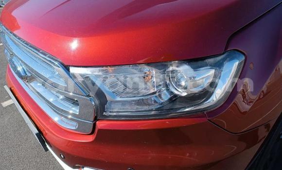 Acheter Occasion Voiture Ford Everest Rouge à Lusaka, Zambie Acheter Occasion Voiture Ford Everest Rouge à Lusaka, Zambie