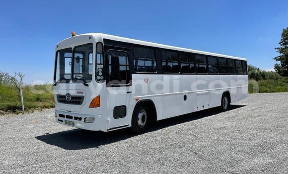Acheter Occasion Utilitaire Toyota Dyna Blanc à Lusaka, Zambie Acheter Occasion Utilitaire Toyota Dyna Blanc à Lusaka, Zambie