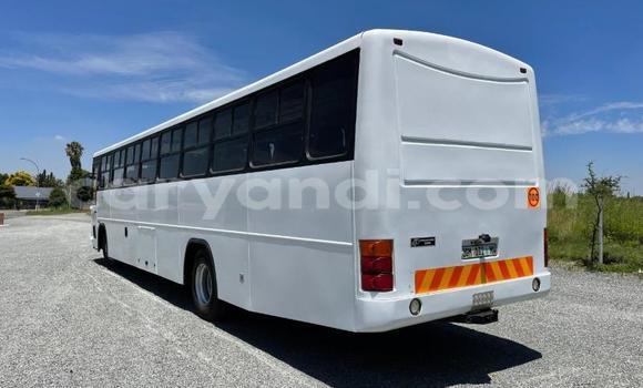 Acheter Occasion Utilitaire Toyota Dyna Blanc à Lusaka, Zambie Acheter Occasion Utilitaire Toyota Dyna Blanc à Lusaka, Zambie