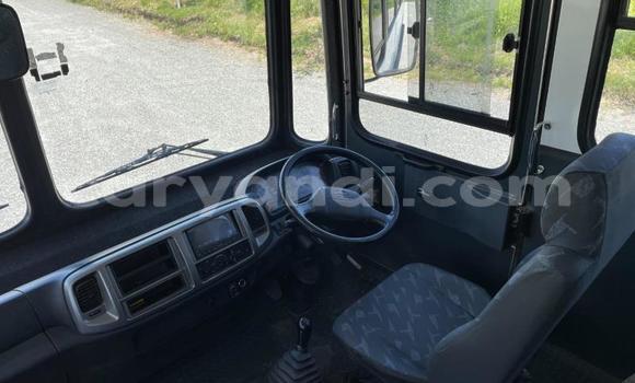 Acheter Occasion Utilitaire Toyota Dyna Blanc à Lusaka, Zambie Acheter Occasion Utilitaire Toyota Dyna Blanc à Lusaka, Zambie