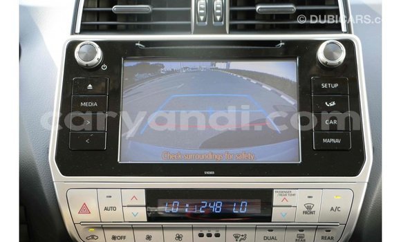 Acheter Import Voiture Toyota Prado Blanc à Import - Dubai, Zambie Acheter Import Voiture Toyota Prado Blanc à Import - Dubai, Zambie