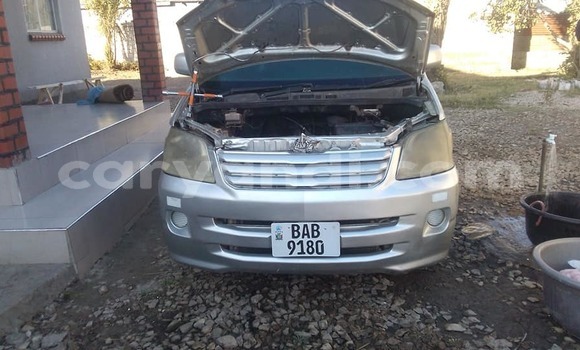 Acheter Occasion Voiture Toyota Voxy Gris à Lusaka, Zambie Acheter Occasion Voiture Toyota Voxy Gris à Lusaka, Zambie