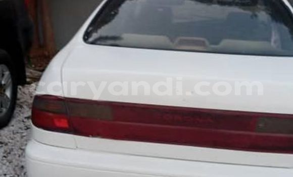 Acheter Occasion Voiture Toyota Corolla Blanc à Lusaka, Zambie Acheter Occasion Voiture Toyota Corolla Blanc à Lusaka, Zambie