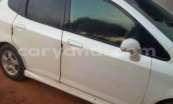 Acheter Occasion Voiture Honda FIT Blanc à Lusaka, Zambie Acheter Occasion Voiture Honda FIT Blanc à Lusaka, Zambie