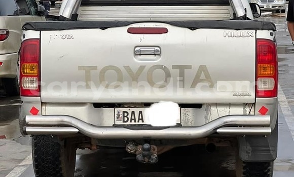 Acheter Occasion Voiture Toyota Hilux Gris à Lusaka, Zambie Acheter Occasion Voiture Toyota Hilux Gris à Lusaka, Zambie