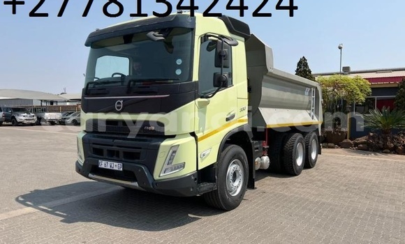 Buy Used Volvo F4 Other Truck in Lusaka in Zambia