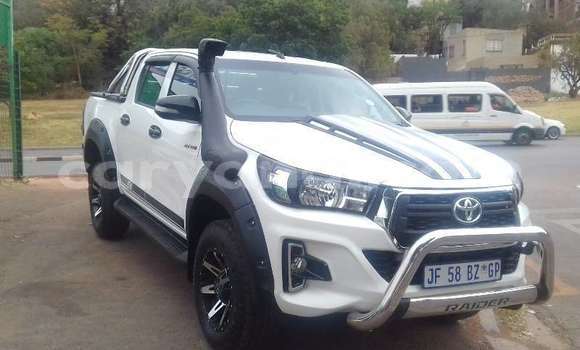 Tenga Tsaru Toyota Hilux Chena Mota in Lusaka in Zambia Tenga Tsaru Toyota Hilux Chena Mota in Lusaka in Zambia