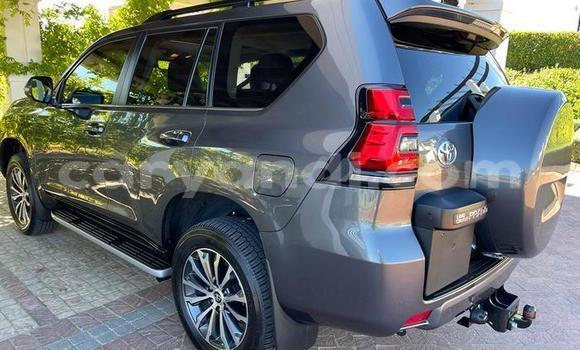 Nunua Ilio tumika Toyota Prado Fedha Gari ndani ya Lusaka nchini Zambia