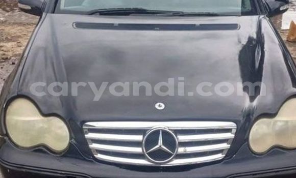 Tenga Tsaru Mercedes-Benz C-Classe Nhema Mota in Lusaka in Zambia Tenga Tsaru Mercedes-Benz C-Classe Nhema Mota in Lusaka in Zambia