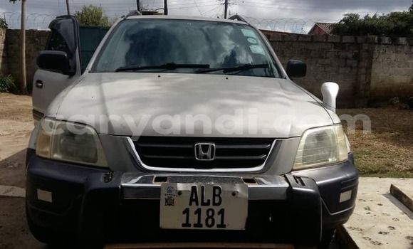 Nunua Ilio tumika Honda CR–V Fedha Gari ndani ya Lusaka nchini Zambia Nunua Ilio tumika Honda CR–V Fedha Gari ndani ya Lusaka nchini Zambia