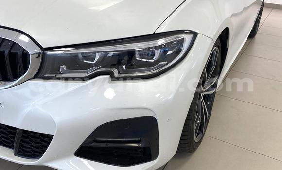 Nunua Ilio tumika BMW 3–Series Nyeupe Gari ndani ya Lusaka nchini Zambia Nunua Ilio tumika BMW 3–Series Nyeupe Gari ndani ya Lusaka nchini Zambia