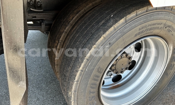 Acheter Occasion Utilitaire Isuzu FTR 850 Blanc à Lusaka, Zambie Acheter Occasion Utilitaire Isuzu FTR 850 Blanc à Lusaka, Zambie