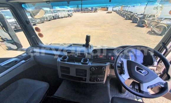 Nunua Ilio tumika Man Silent Nyeupe Lori ndani ya Lusaka nchini Zambia Nunua Ilio tumika Man Silent Nyeupe Lori ndani ya Lusaka nchini Zambia