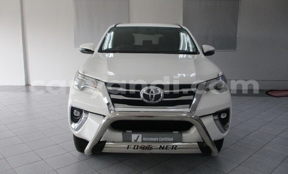 Buy Used Toyota Fortuner White Car in Lusaka in Zambia Buy Used Toyota Fortuner White Car in Lusaka in Zambia
