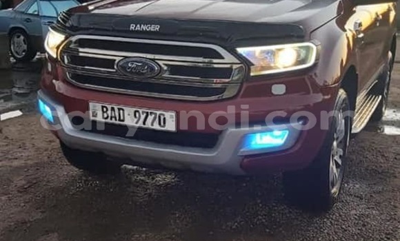 Tenga Tsaru Ford Everest Tsvuku Mota in Lusaka in Zambia Tenga Tsaru Ford Everest Tsvuku Mota in Lusaka in Zambia