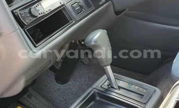 Acheter Occasion Voiture Toyota Hiace Blanc à Lusaka, Zambie Acheter Occasion Voiture Toyota Hiace Blanc à Lusaka, Zambie