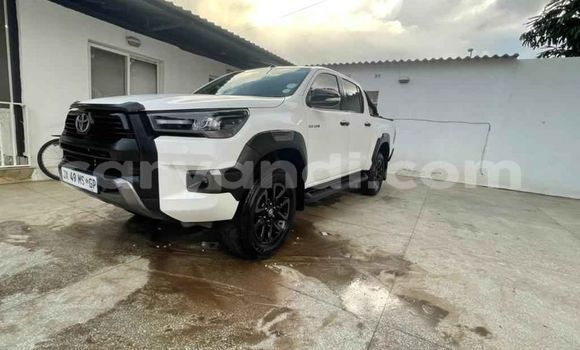 Acheter Occasion Voiture Toyota Hilux Blanc à Lusaka, Zambie Acheter Occasion Voiture Toyota Hilux Blanc à Lusaka, Zambie