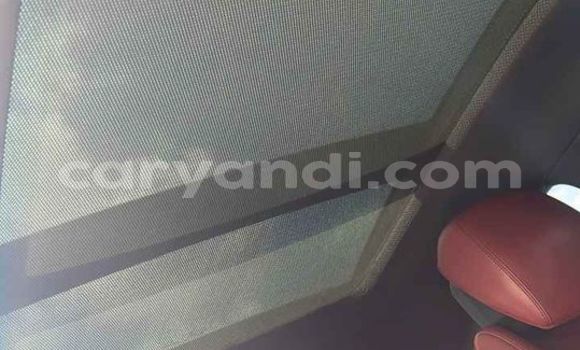 Tenga Tsaru Mercedes-Benz C-Classe Sirivha Mota in Lusaka in Zambia Tenga Tsaru Mercedes-Benz C-Classe Sirivha Mota in Lusaka in Zambia