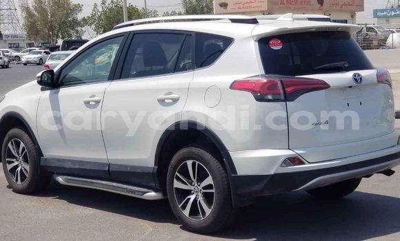 Buy Used Toyota RAV4 White Car in Lusaka in Zambia
