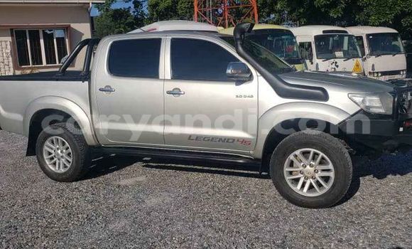 Tenga Tsaru Toyota Hilux Sirivha Mota in Lusaka in Zambia Tenga Tsaru Toyota Hilux Sirivha Mota in Lusaka in Zambia