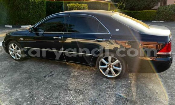 Buy Used Toyota Crown Black Car in Lusaka in Zambia