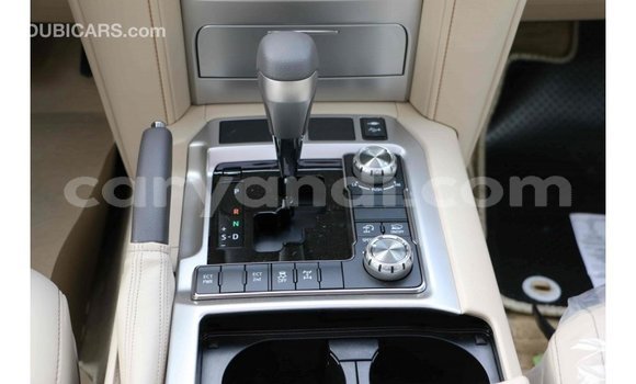 Acheter Import Voiture Toyota Land Cruiser Noir à Import - Dubai, Zambie Acheter Import Voiture Toyota Land Cruiser Noir à Import - Dubai, Zambie