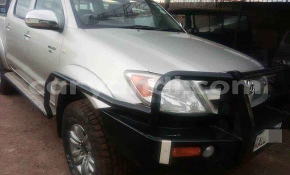Tenga Tsaru Toyota Hilux Sirivha Mota in Lusaka in Zambia