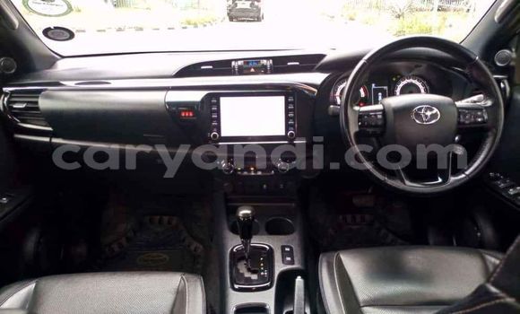 Acheter Occasion Voiture Toyota Hilux Blanc à Lusaka, Zambie Acheter Occasion Voiture Toyota Hilux Blanc à Lusaka, Zambie
