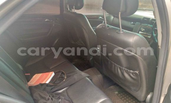 Tenga Tsaru Mercedes-Benz C-Classe Zvimwe Mota in Lusaka in Zambia Tenga Tsaru Mercedes-Benz C-Classe Zvimwe Mota in Lusaka in Zambia