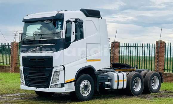 Tenga Tsaru Volvo F4 Chena Rori in Lusaka in Zambia Tenga Tsaru Volvo F4 Chena Rori in Lusaka in Zambia