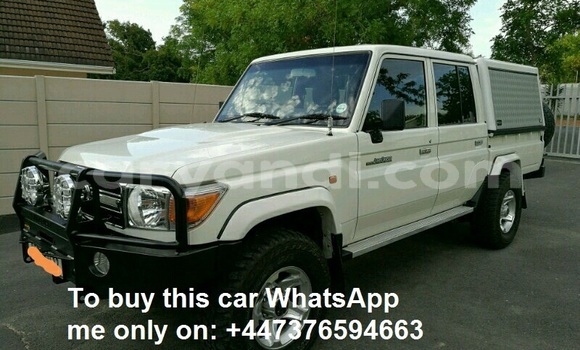 Buy Used Toyota Land Cruiser Silver Car in Lusaka in Zambia Buy Used Toyota Land Cruiser Silver Car in Lusaka in Zambia