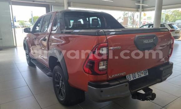 Tenga Tsaru Toyota Hilux Zvimwe Mota in Lusaka in Zambia Tenga Tsaru Toyota Hilux Zvimwe Mota in Lusaka in Zambia