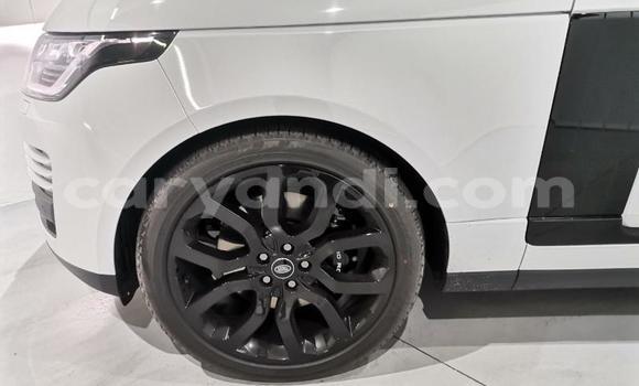 Acheter Occasion Voiture Range Rover Range Rover Blanc à Lusaka, Zambie Acheter Occasion Voiture Range Rover Range Rover Blanc à Lusaka, Zambie